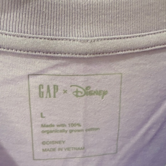 GAP & Disney Colab Adult Lavender Purple Mickey Mouse Holagram T-Shirt NWT Lg - Picture 4 of 7